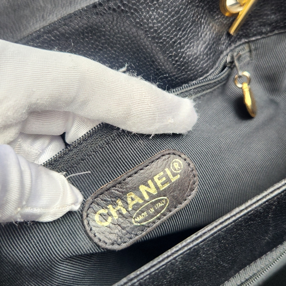 Chanel Supermodel Black Caviar Leather Chain-Handle Shoulder Bag - Picture 6 of 9